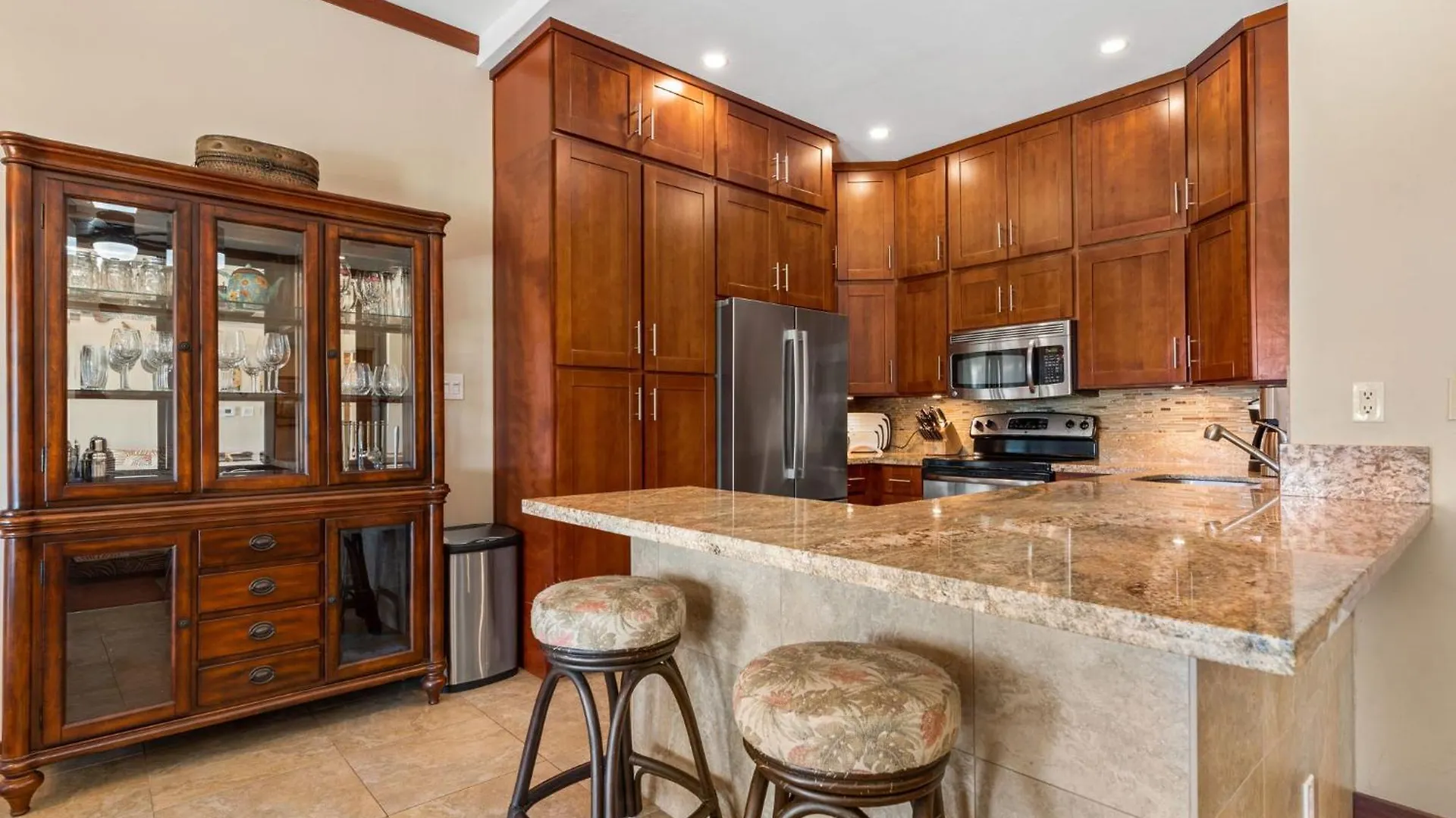 Summer Special-Renovated Golf, West Side Getaway Lsv05 Kahana